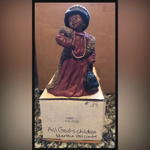 Vintage Martha Holcombe All Gods Children “Valerie”Figurine - Picture 1 of 2
